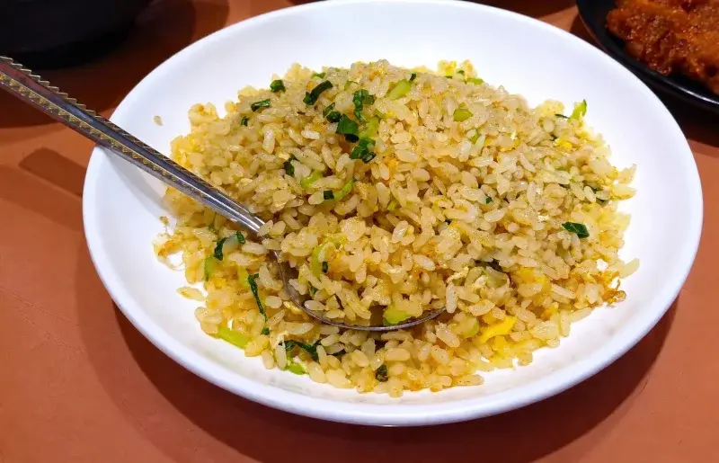 排骨蛋炒飯