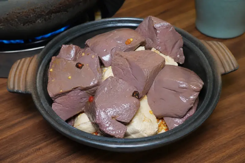磚腳麻辣鍋的鴨血豆腐