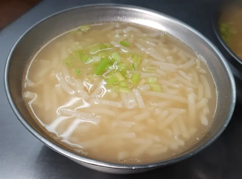崇光米粉湯（帥哥米粉湯） 美食照片 1