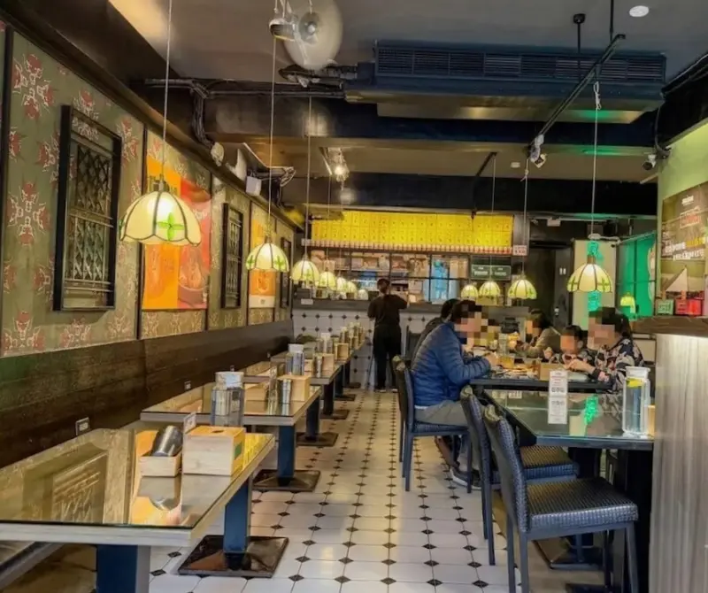 玖龍冰室香港茶餐廳店內環境