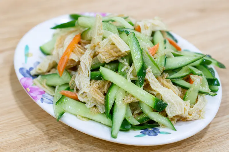 李家麵館刀削麵的小菜