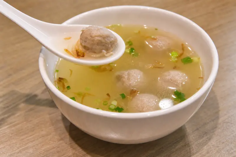 永和麵担仔的紅油皮蛋乾拌麵