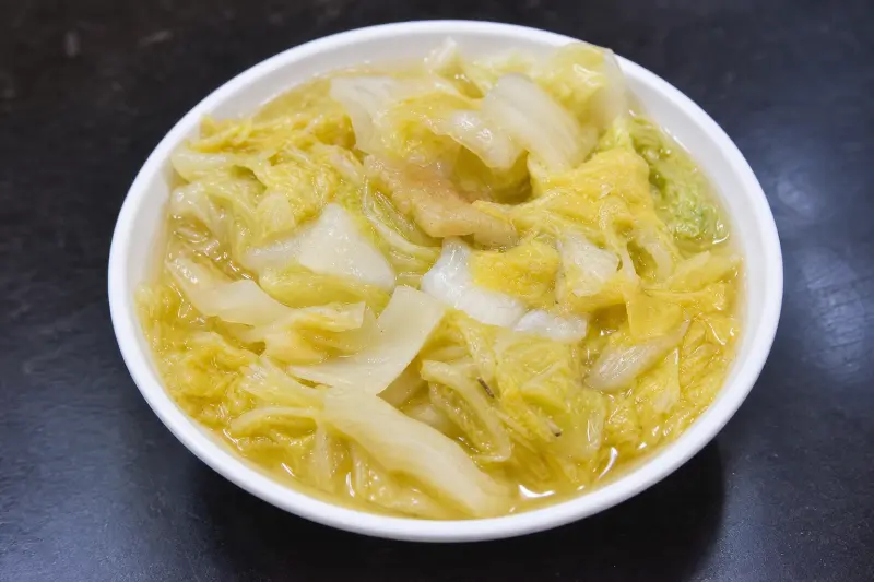 今大魯肉飯的滷白菜