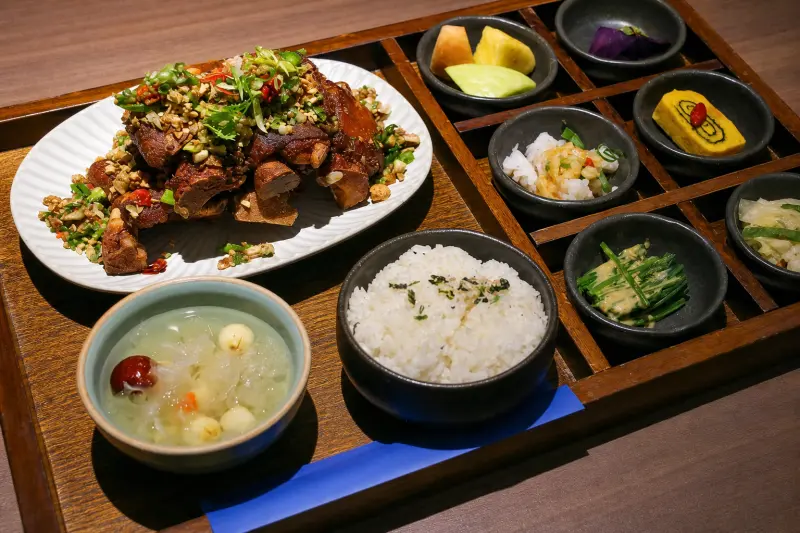 布納咖啡館 新莊館 美食照片 1
