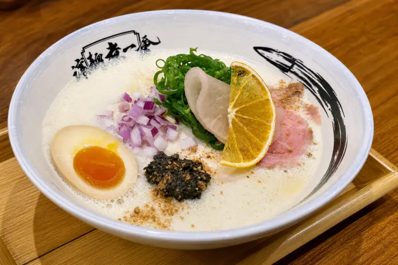 讓麵煮一會 雞白湯らーめん 美食照片 3
