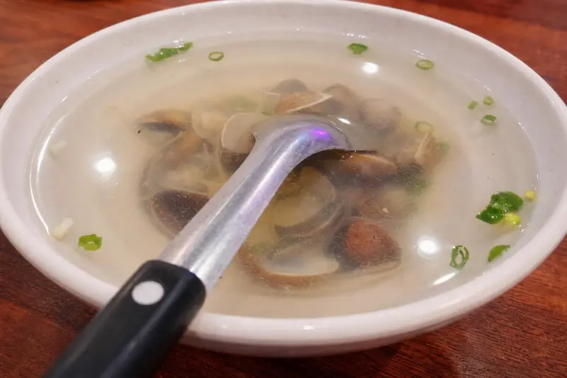 大姆指生猛海鮮的蛤仔湯