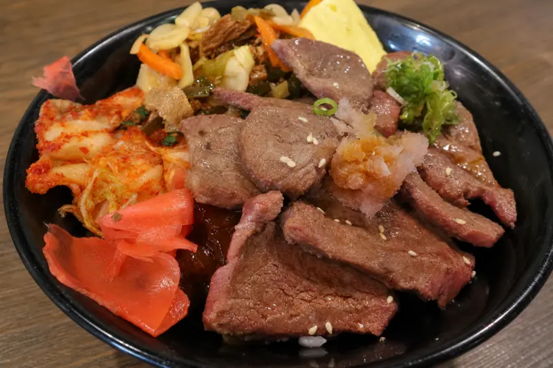 ภาพอาหาร 2 ของ 吃漢食堂