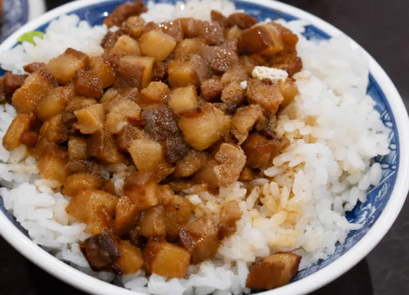 魯十二滷肉飯 新莊後港店 美食照片 1