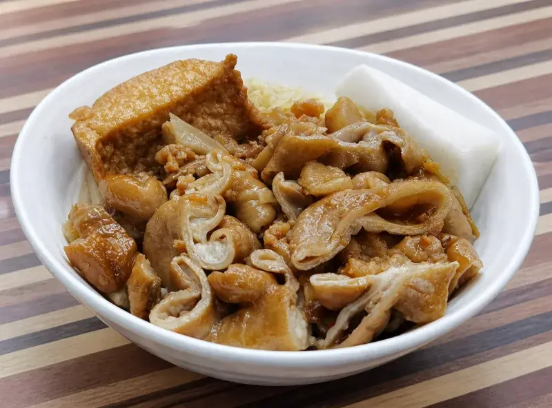 玉知高華知高飯的大腸蓋飯