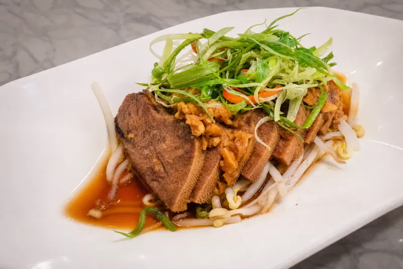 汆牛 溫體牛肉火鍋-蘆洲店 美食照片 2