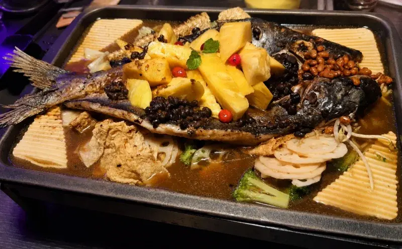 87(霸氣)重慶烤魚火鍋餐廳探店照片