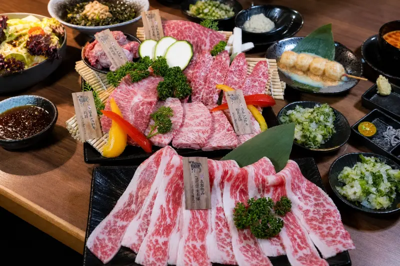 藏王極上燒肉餐酒館 - 青埔店 food photo 1
