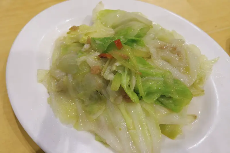 火燒島日式平價啤酒屋的空心菜牛肉