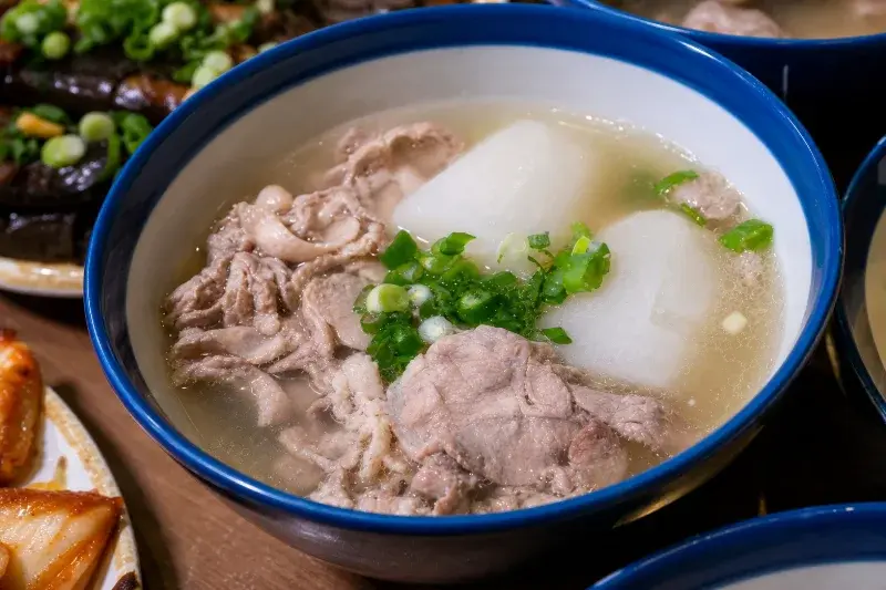 小巷子清燉牛肉麵中壢店 food photo 2