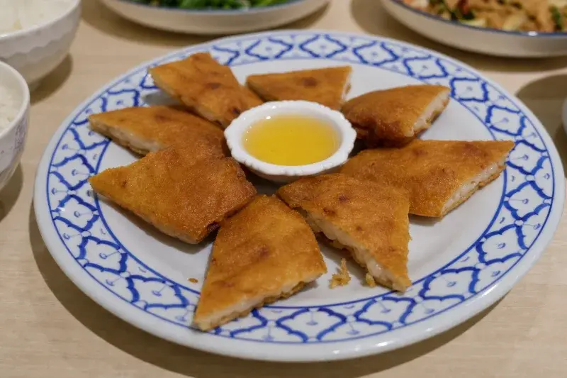 MeMeThai蜜蜜泰泰式餐廳的厚厚的月亮蝦餅