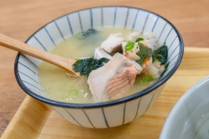魚米有約的附味噌湯