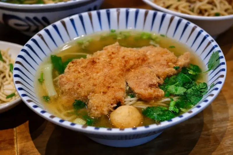 大山牛肉麵的排骨麵