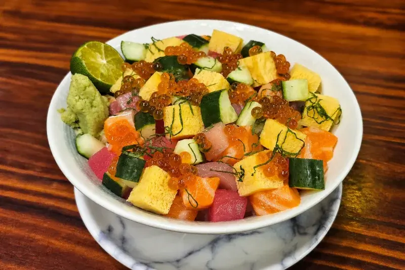 千万両-串燒酒場的繽紛散壽司丼/並盛