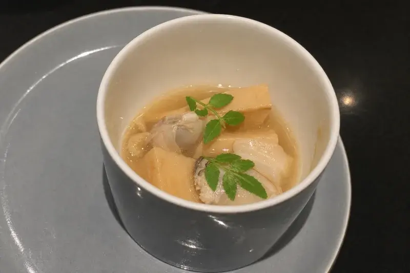 高雄UKAI亭的白酒燉蛤蠣竹筍