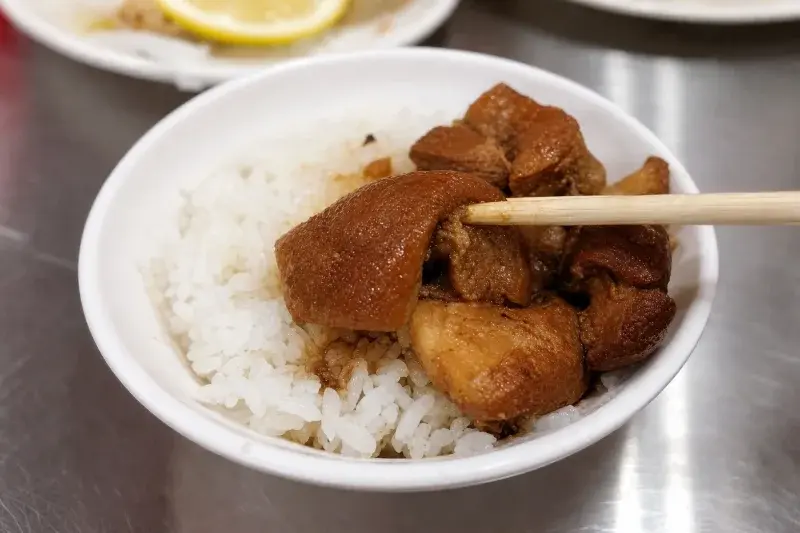 老二腿庫飯的腿庫飯