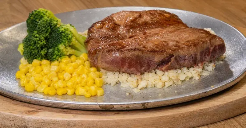 曼菲斯牛排 美食照片 1