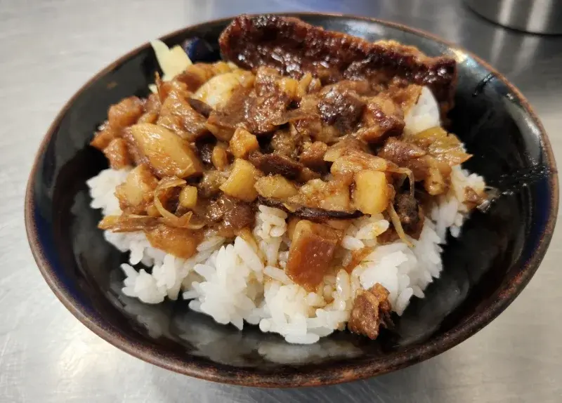 遠東藥膳排骨肉燥飯腿庫飯 美食照片 1