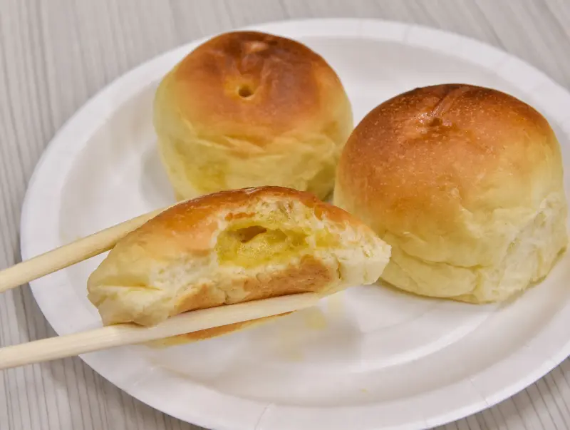 五十年杏仁茶的奶油爆漿餐包