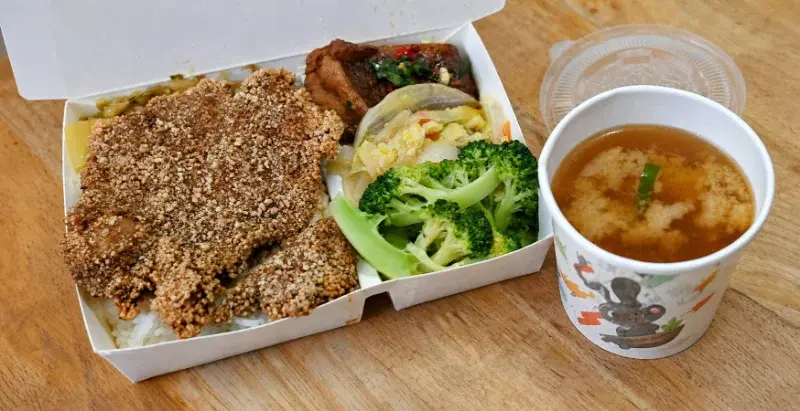 阿英排骨飯 美食照片 1
