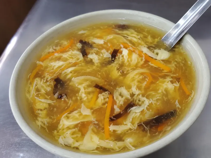 蒸的不一樣(蒸餃專賣店)的酸辣湯