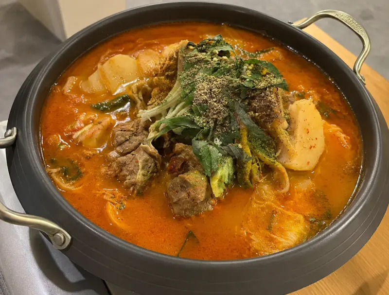 春川家的馬鈴薯排骨湯