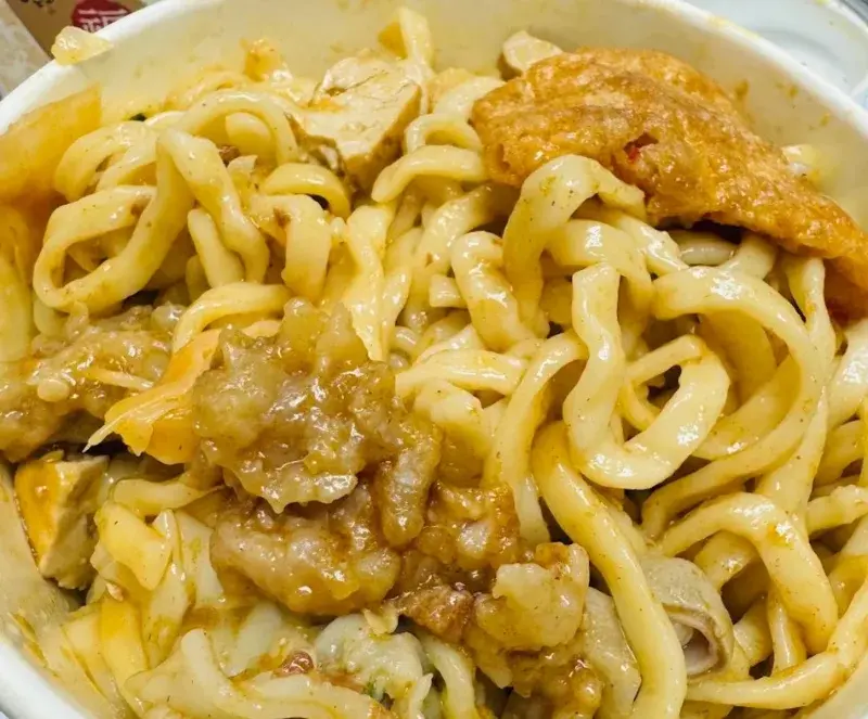 垃圾(喇舌)麵 美食照片 1