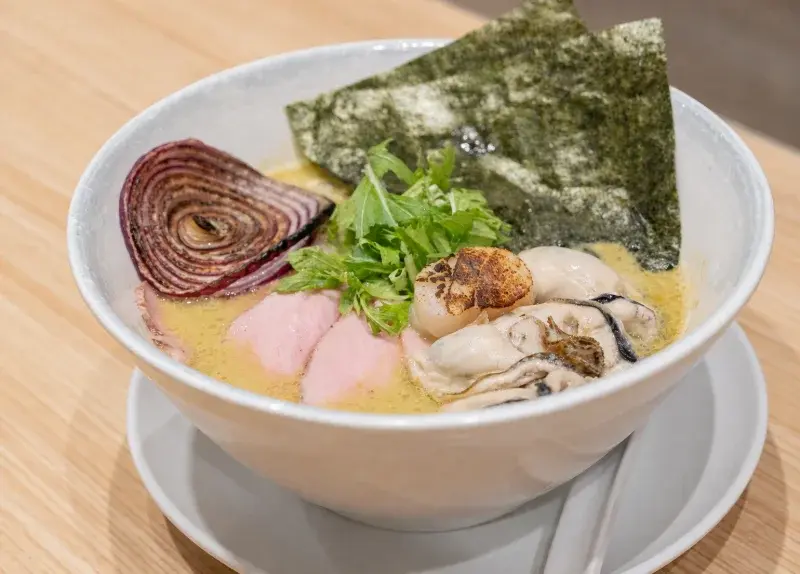 濃厚牡蠣拉麵原圖