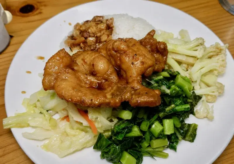 青島排骨便當 美食照片 3