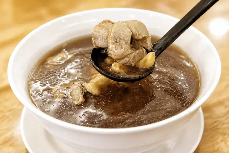 蒜頭雞湯