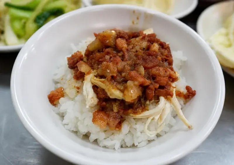 梁記嘉義雞肉飯 美食照片 1