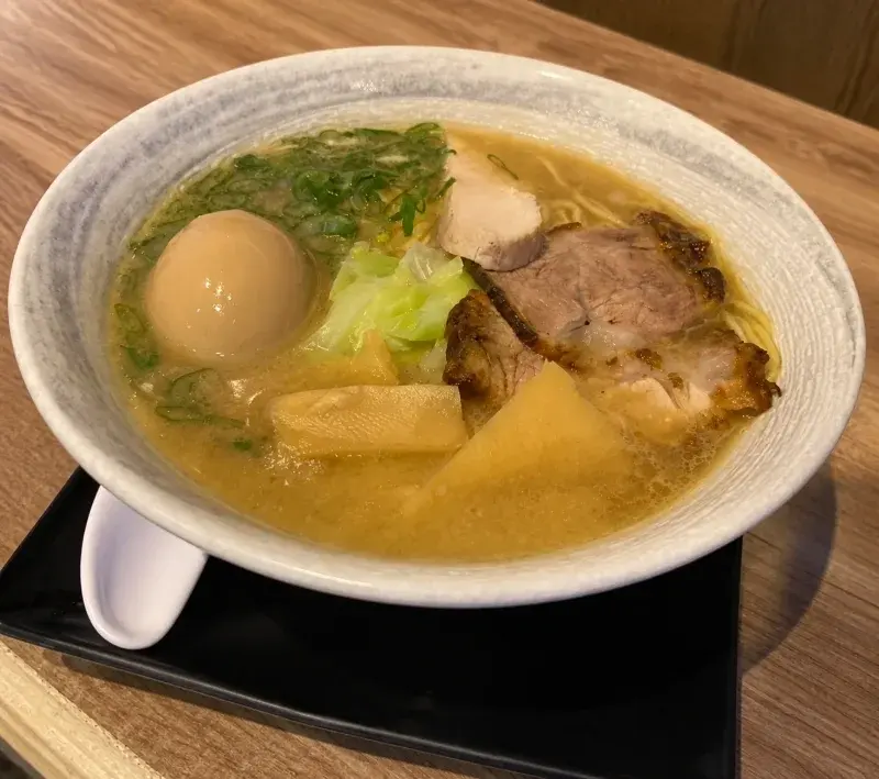ภาพอาหาร 2 ของ 一尾拉麵