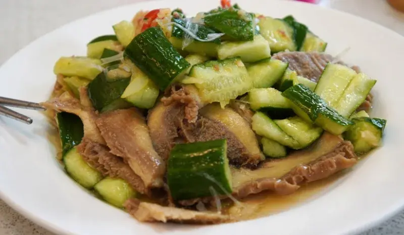 黃瓜拌牛肚