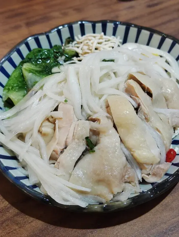 ภาพอาหาร 2 ของ 穀香雞肉飯