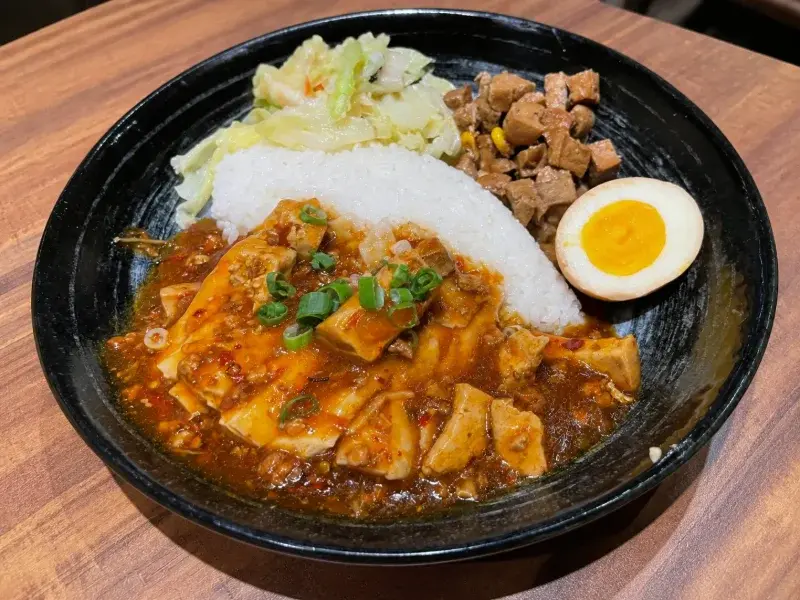 川味麻豆雞肉飯原圖