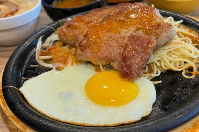 鬧彆牛-土城廣興店 美食照片 1
