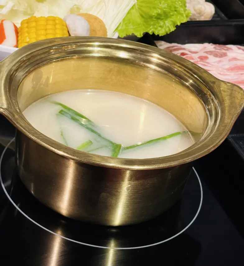 心心石頭火鍋 中正店 美食照片 1