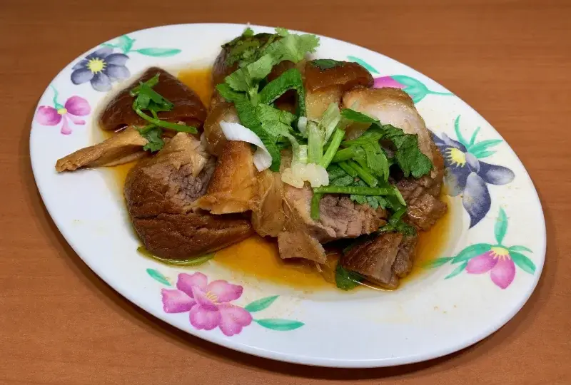 黃記魯肉飯的蹄膀