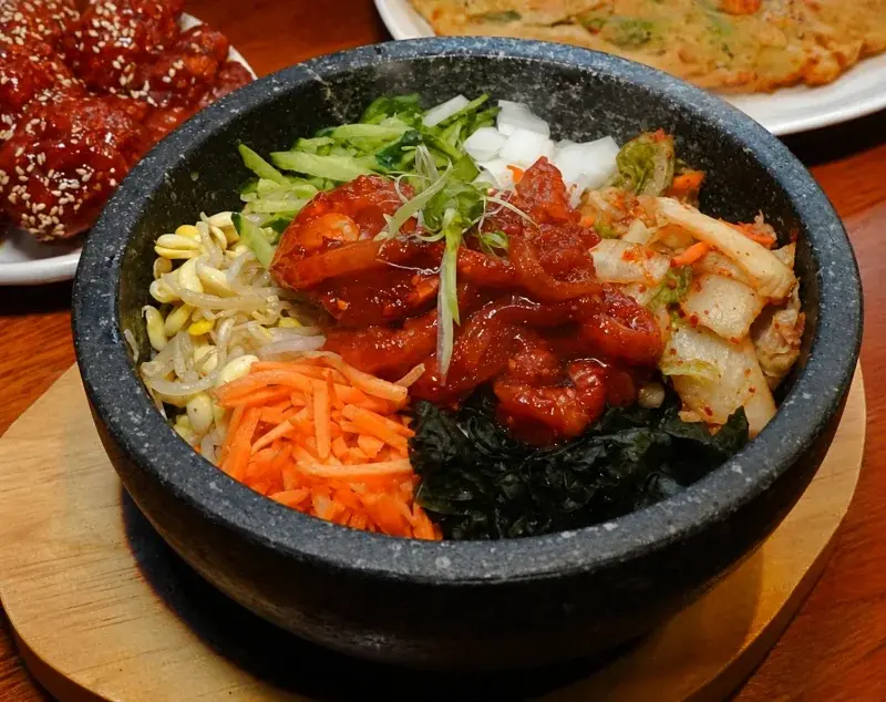 四米大石鍋拌飯專賣 美食照片 1