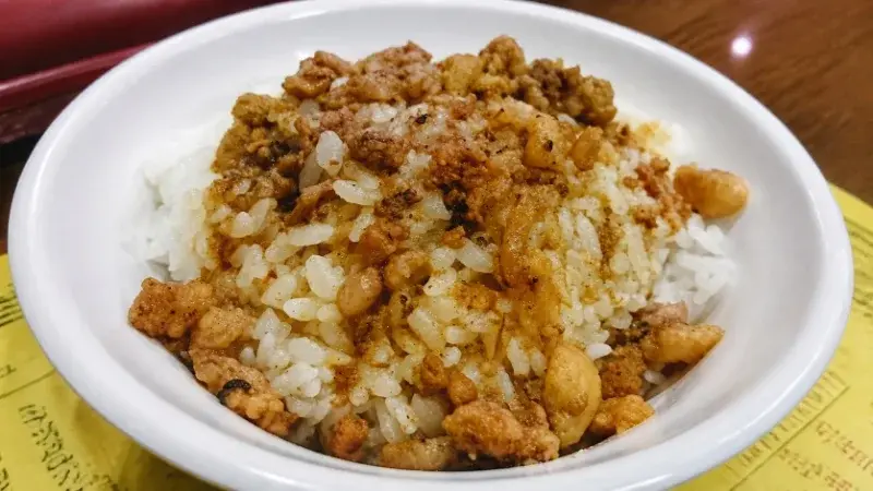 丸林魯肉飯的滷肉飯