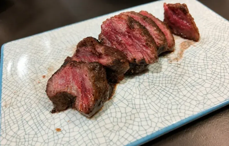 谷炭燒肉的和牛牛排