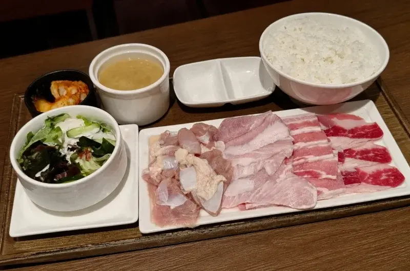 燒肉LIKE 信義威秀店的TOP4套餐
