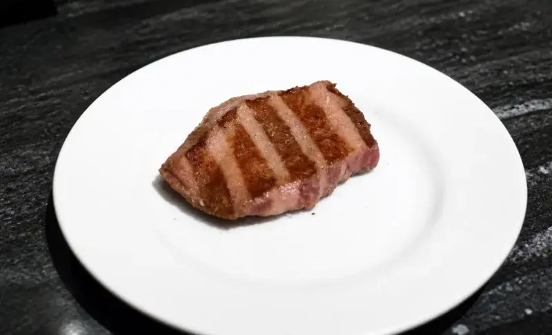 TABE YAKINIKU 吃燒肉的澳和牛舌根段與外橫膈膜
