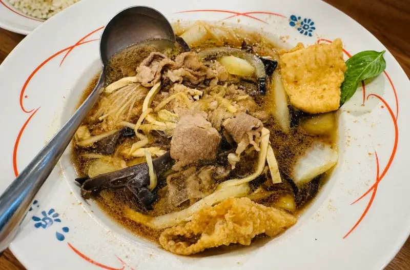 喜魚 小酸菜魚 東湖店的塔香壽喜燒(中盛/牛肉)