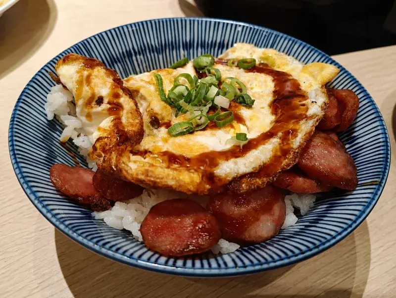 石研室 爆炒石頭火鍋 - 南港中信店 の料理写真 1